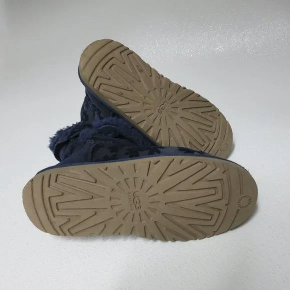 Ugg Australia Bailey Girls Button Flowers Boots Navy Footwear 1016950K Size 4 - Picture 4 of 6